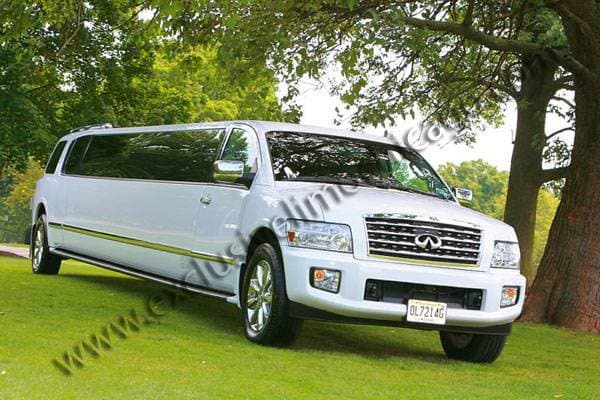Infinity QX 56 Limo - 18 passengers