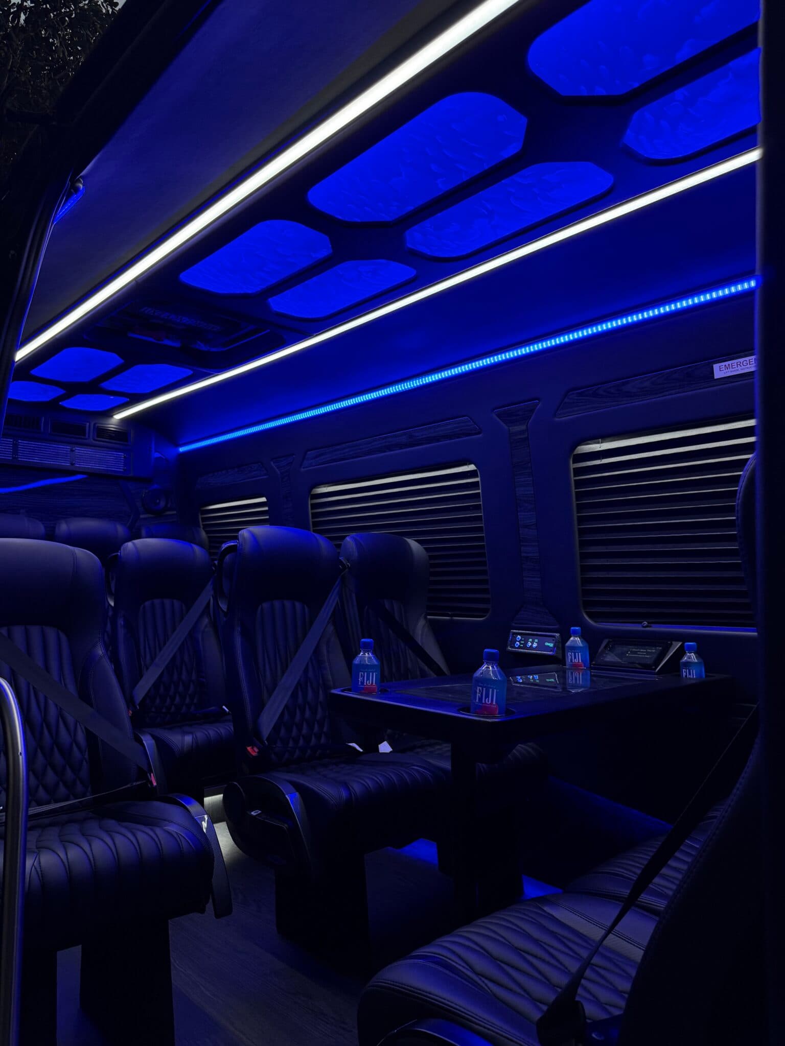Ashwa Limousine