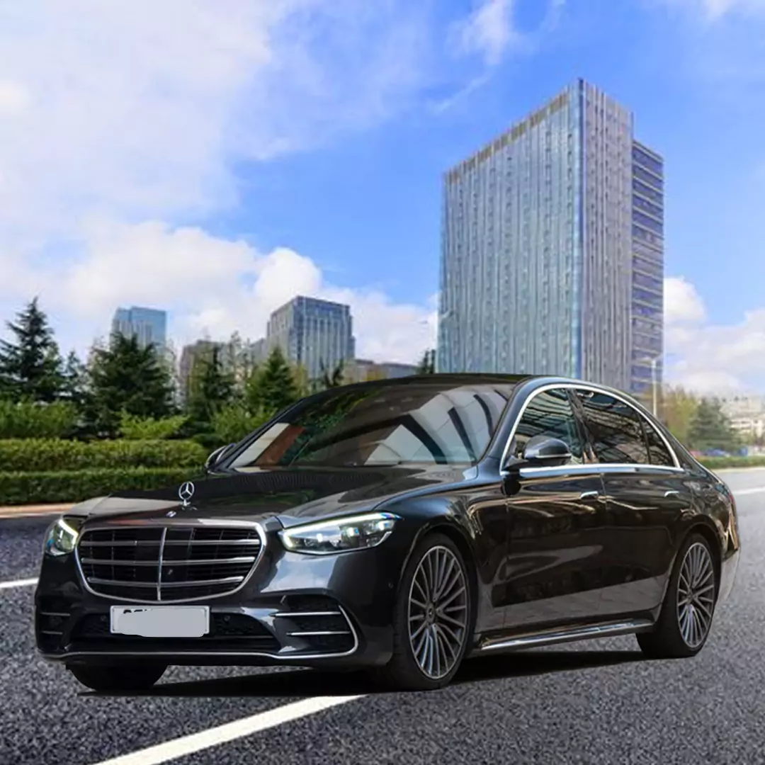 Luxury Sedans & SUVs - 4, 6 Passengers