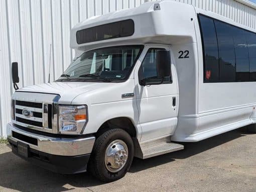 23 Passenger Executive Coach