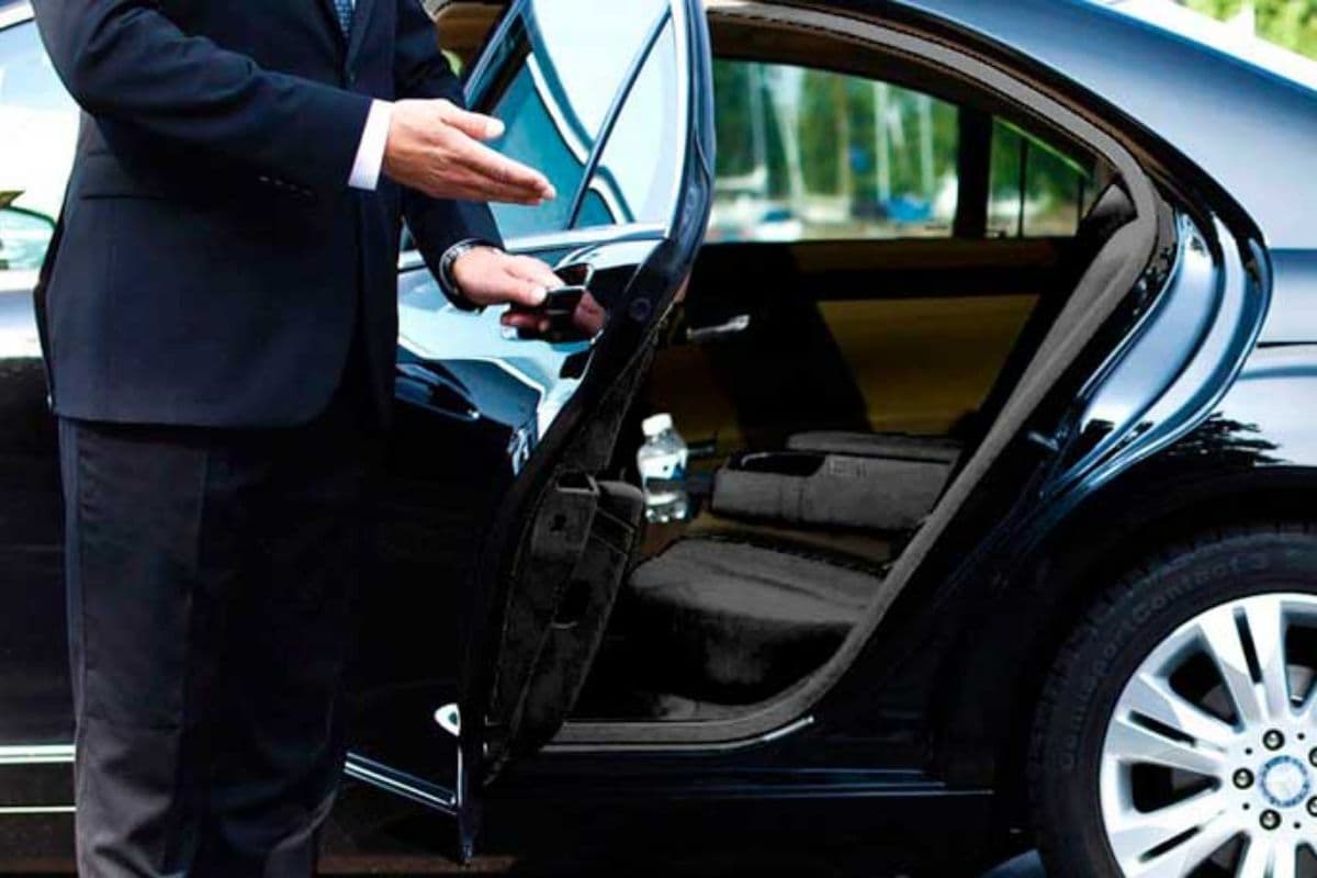 Global Limousine RI