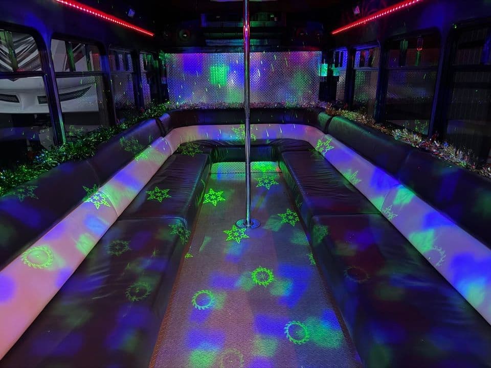 Knoxville Party Buses