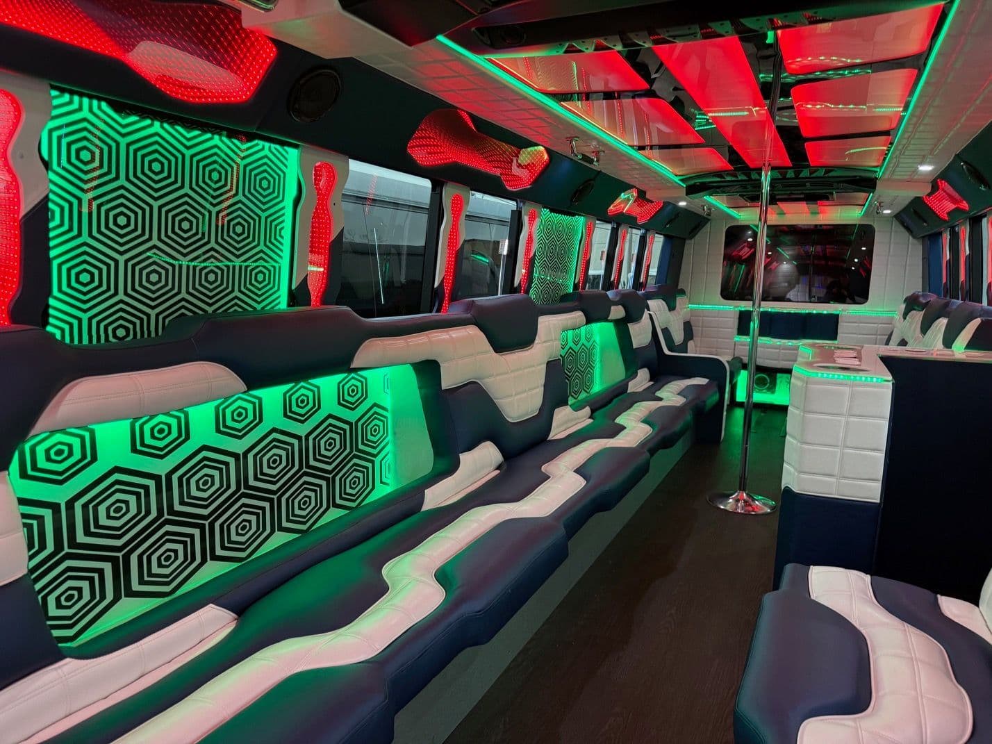 34 Passenger Venice Bus