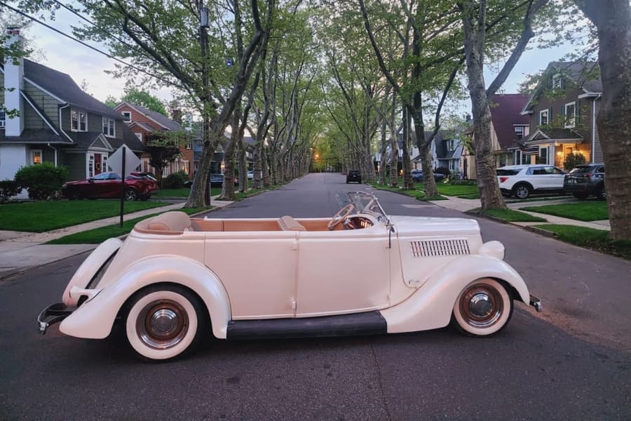 1947 Rolls Royce 5 Passenger Extra Seating