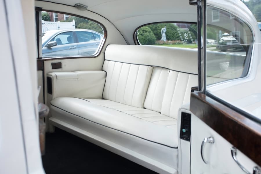 Hummer H2 Jet Door 20 Passenger