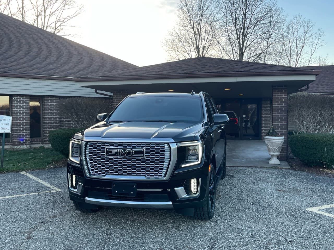 Black SUV (Denali)