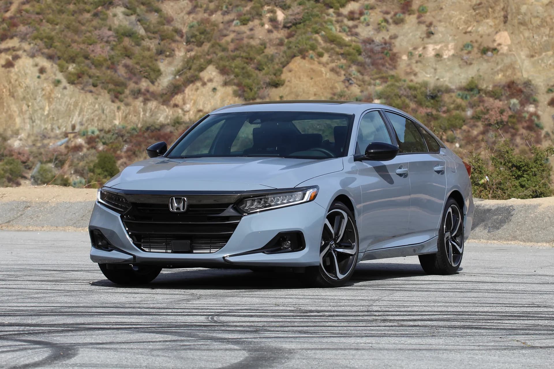 Honda Accord Executive Sedan (3 Pax)