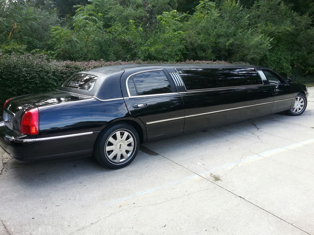 Traditional Limo
