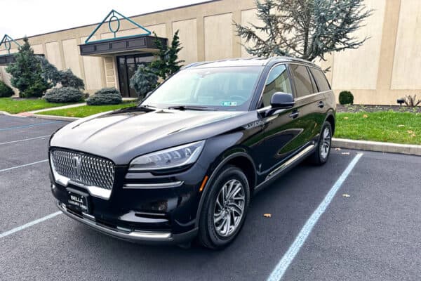 Bella Luxury Limo