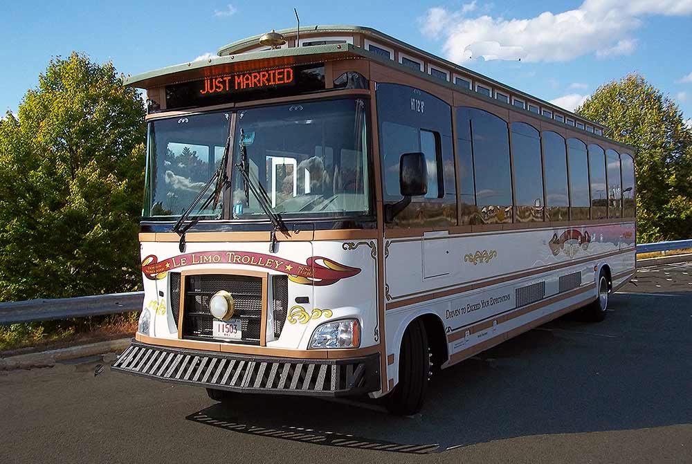 18 Passenger Cabin cruiser