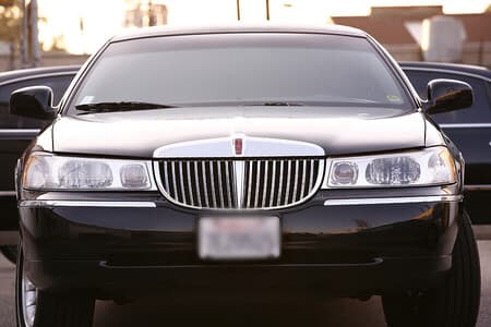 Stretch Limo (6-20 passengers)