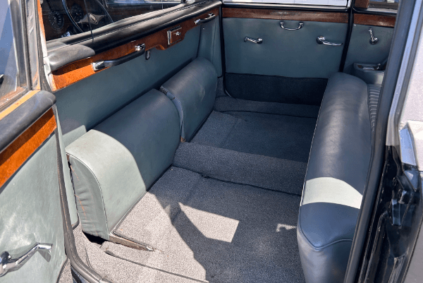 Black Luxury Hummer Limousine