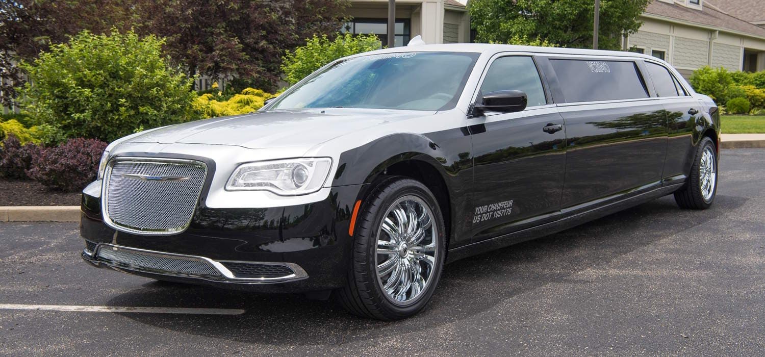 Chrysler 300 'Executive' Limousine (2-6 passengers)