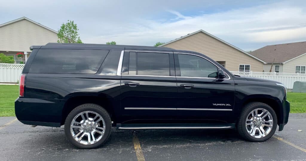 Yukon XL 8 Passenger