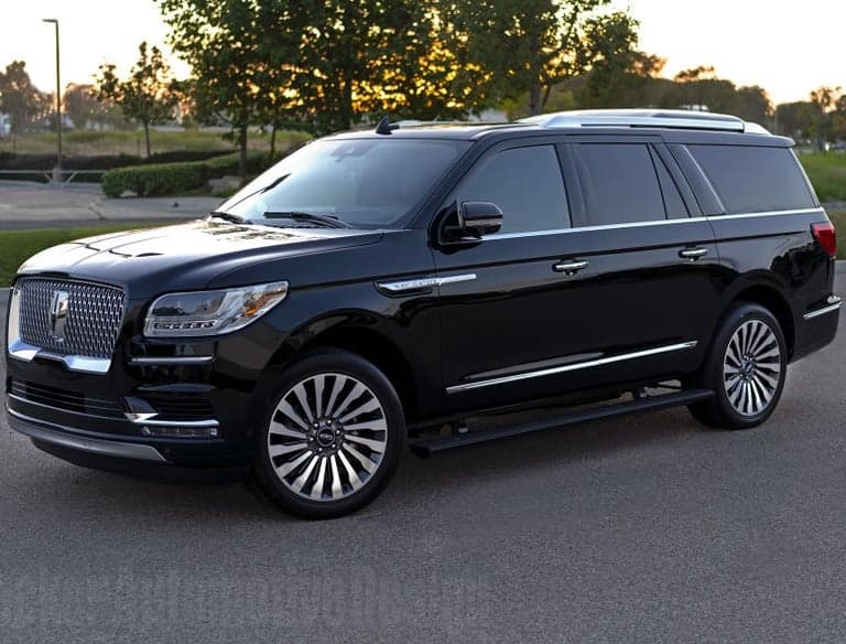 Stretch Limousine for Weddings and Proms