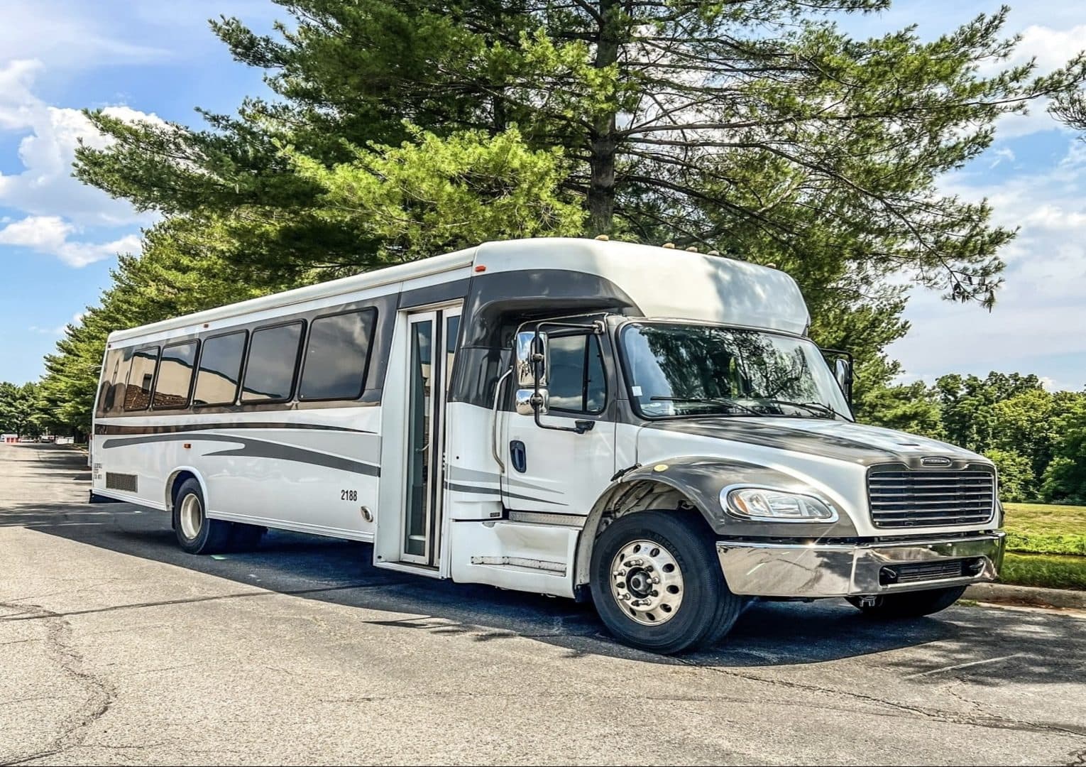 35 Passenger Non EXE Coach Bus