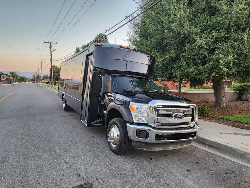 Ford F550 Limo Bus