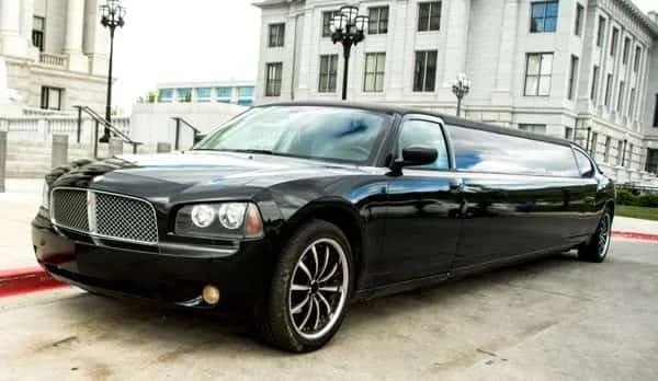 Dodge Charger Stretch 10 Passenger