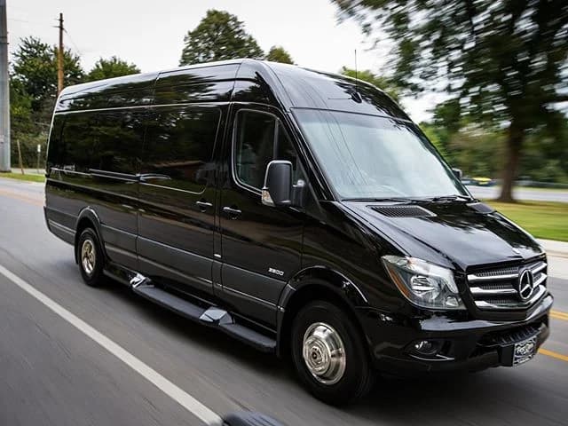 Executive Mini Bus (21-39 passengers)