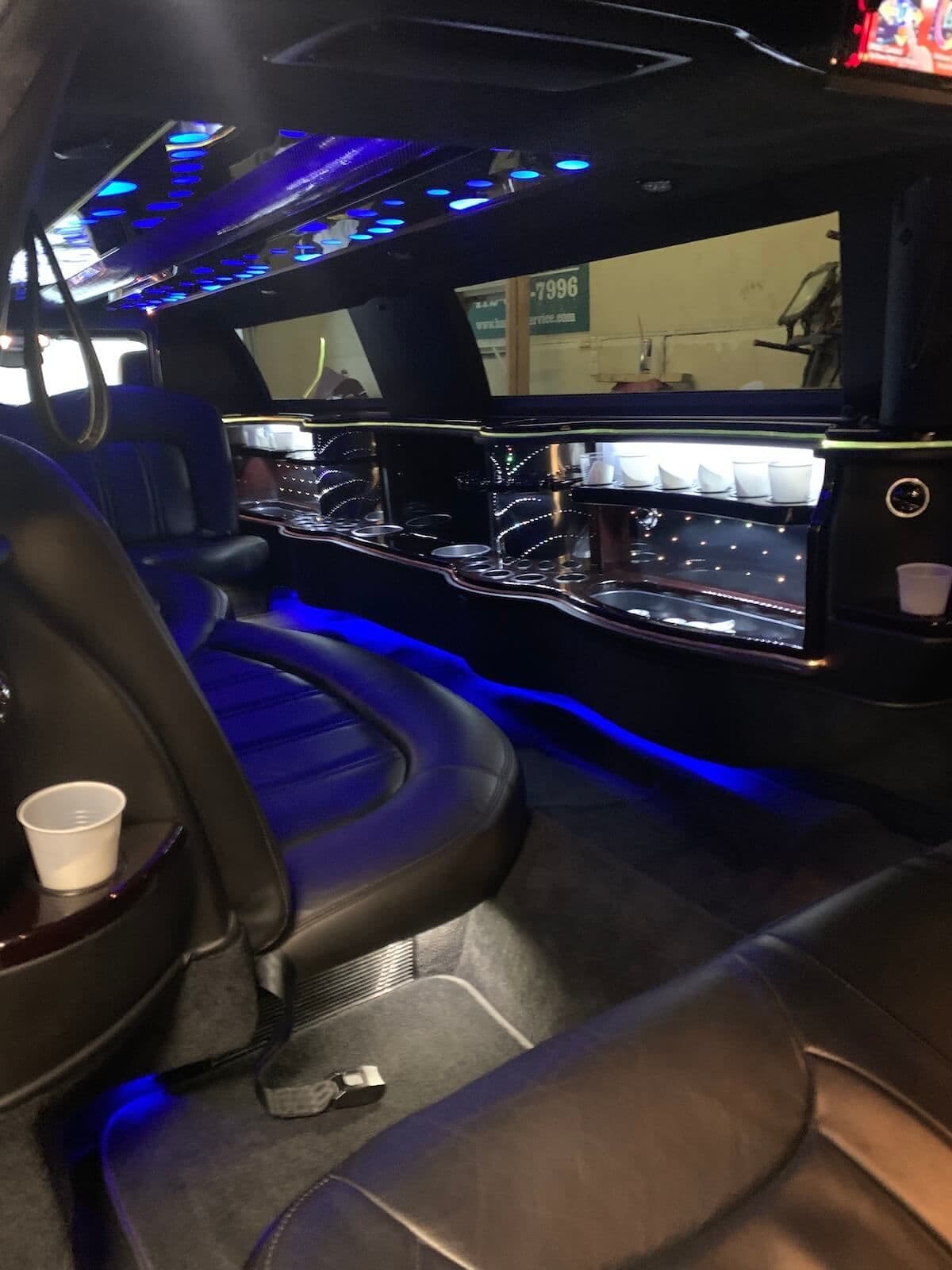Chrysler 300 Luxury Limo