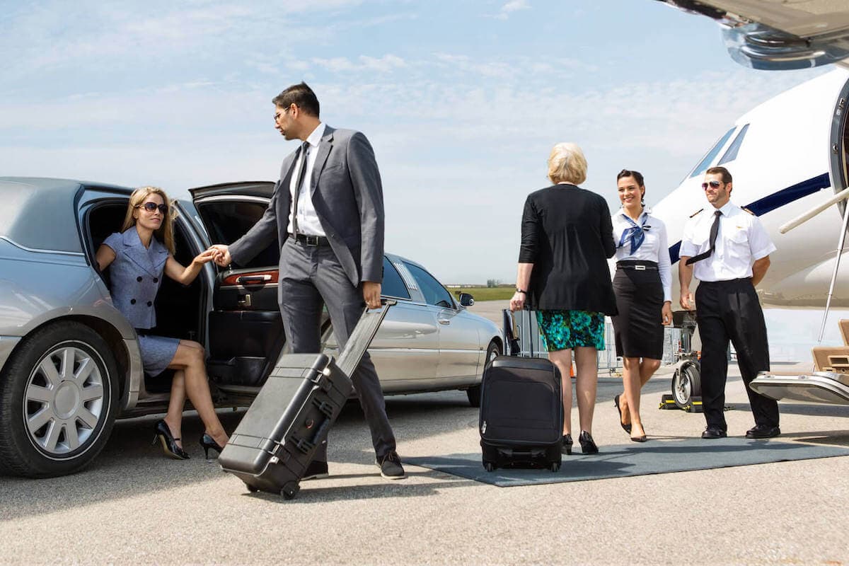 Cadillac Escalade SUV - 6 Passenger