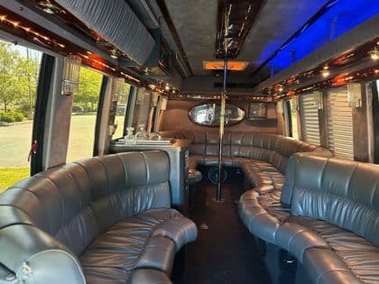 Cadillac Limousine (Max 9 PAX)