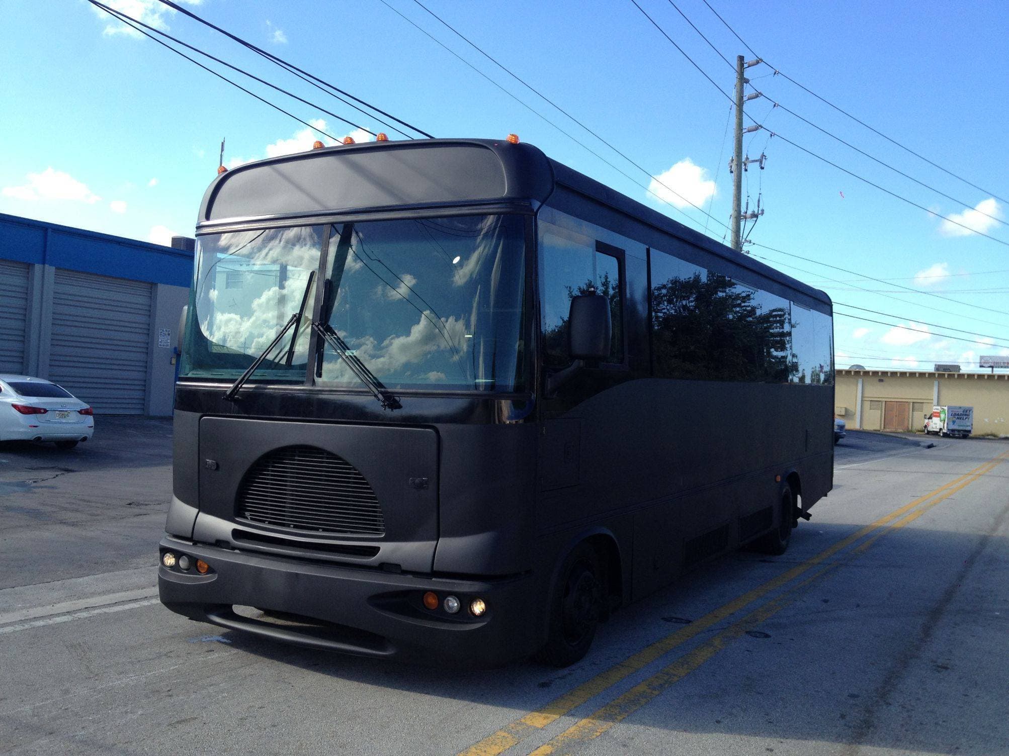Limo Coach 3