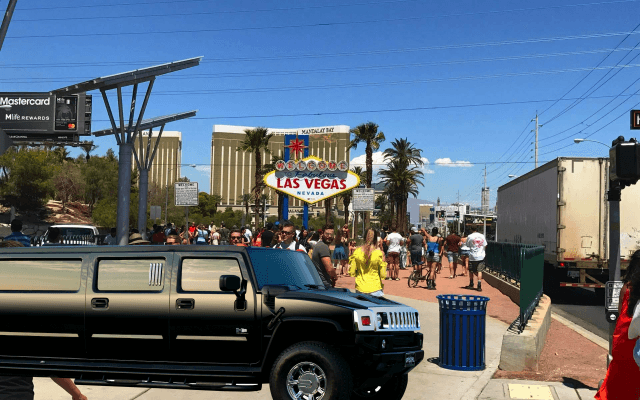 Party Bus with full bar and dancing pool