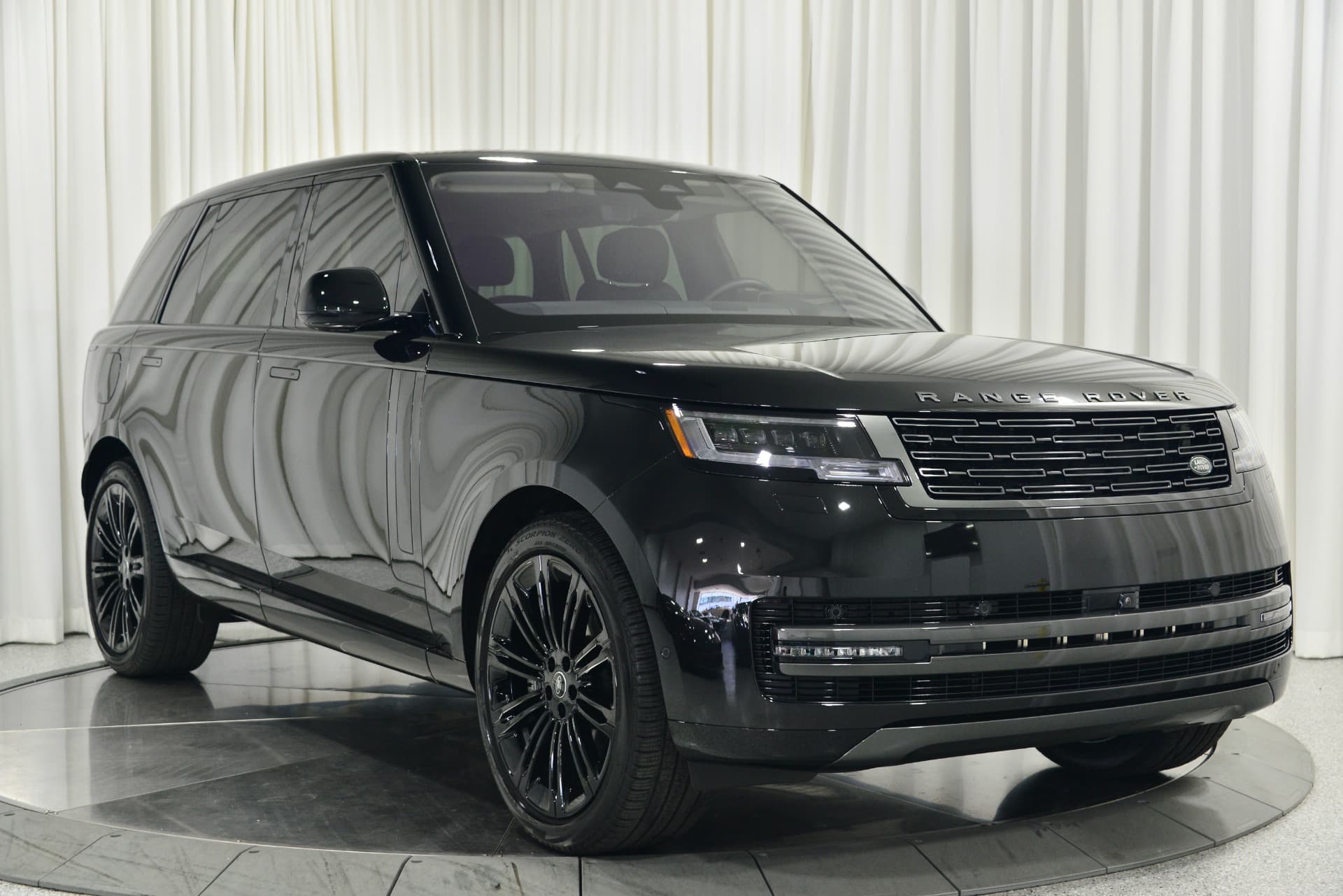 Range Rover Autobiography (LWB)