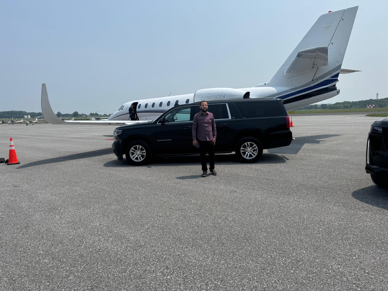 2020 Chevrolet Suburban Black & Black