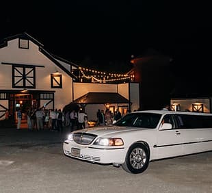 6-8 Passenger Stretch Lincoln Limousine