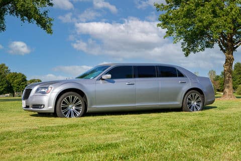 Stretched Chrysler 300