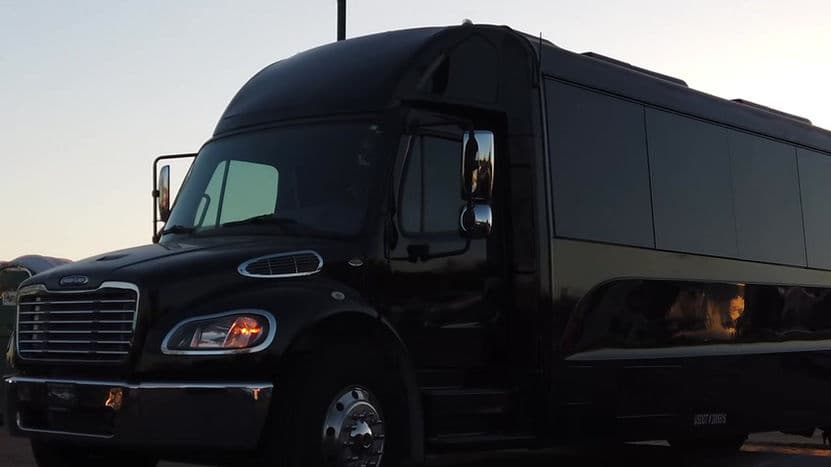 Hummer Stretch Limo - Up to 20 Passengers