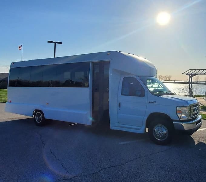 Luxury Limo Coach #33