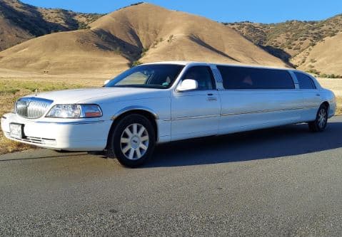 White Lincoln Towncar Stretch Limo