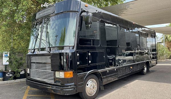 30 Passenger Party Bus / Limo Bus