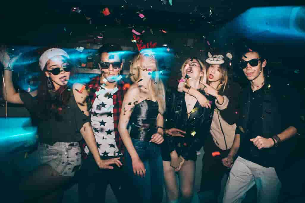 Luxurious Party Bus with Open Bar