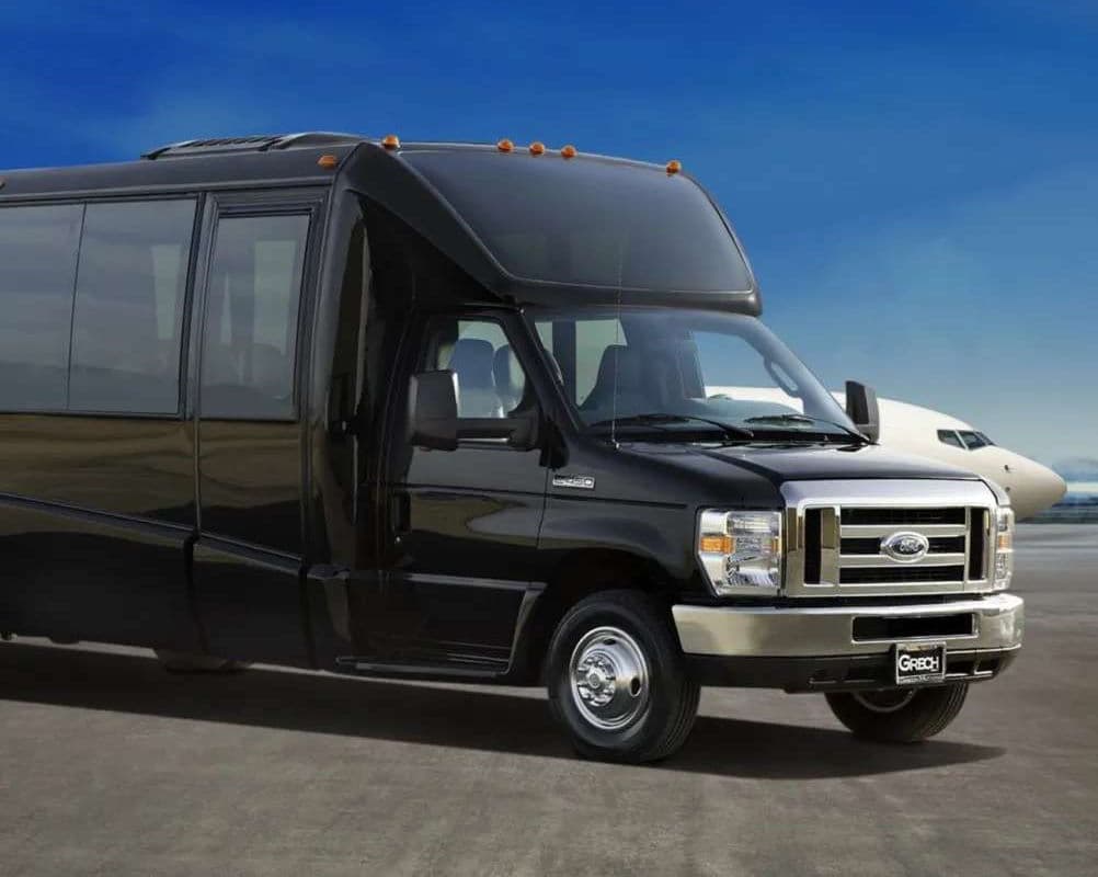 18-22 Limo Party Bus