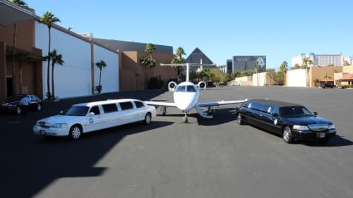 Luxury 6-Passenger Limousine