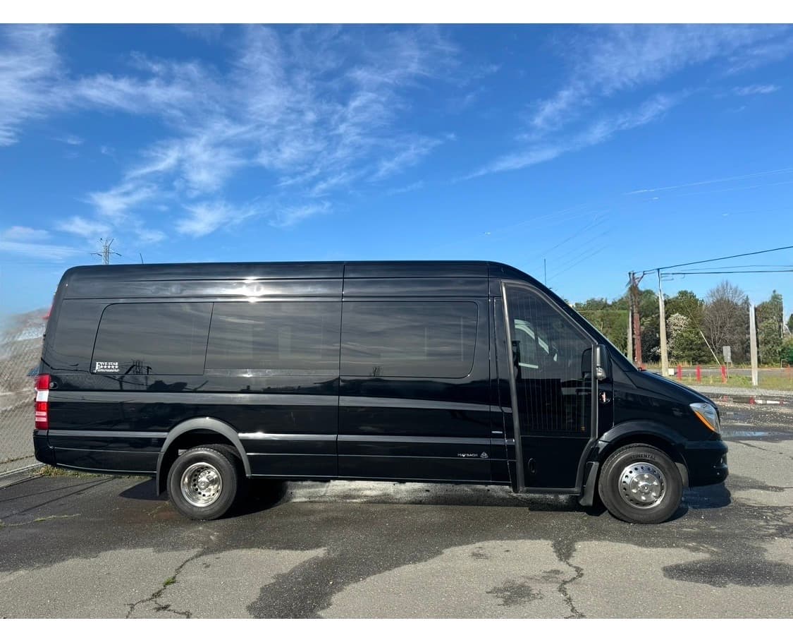 Mercedes Sprinter Maybach VIP Edition